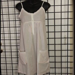 LADIES SLEEVELESS VERTICAL STRIPE FASHION TOP